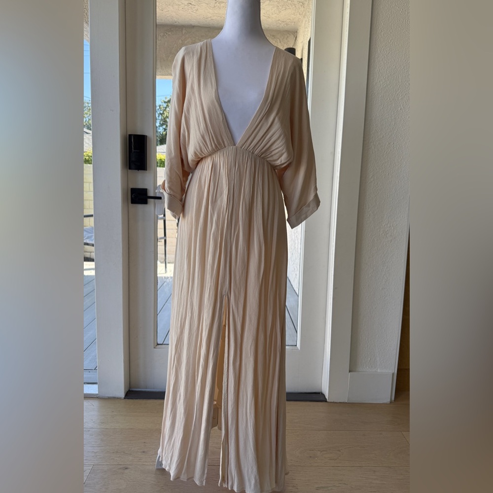 Girl and the Sun beige Maxi Dress - Picture 2 of 7